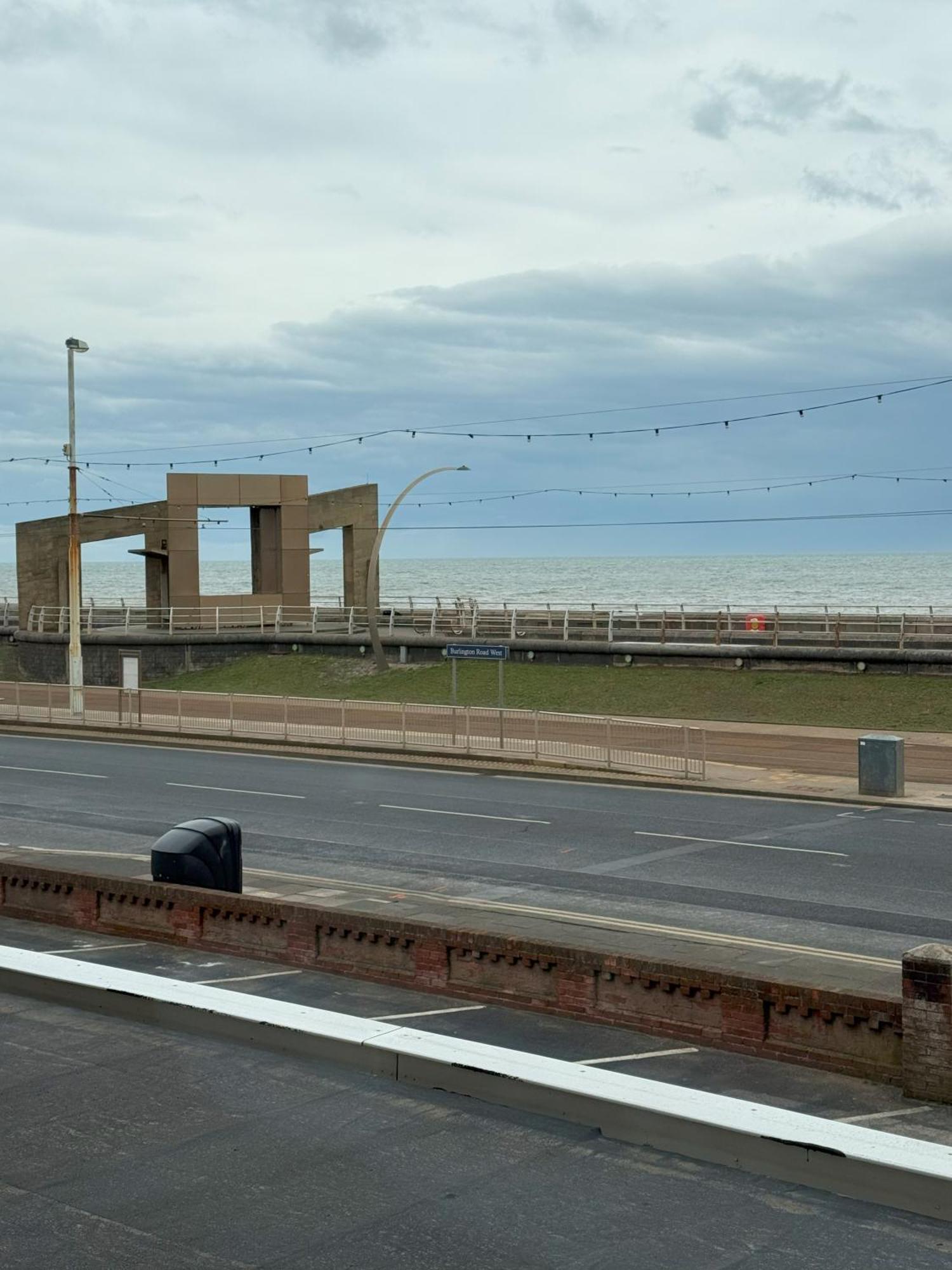 Coastal Plaza Hotel Blackpool Exterior photo